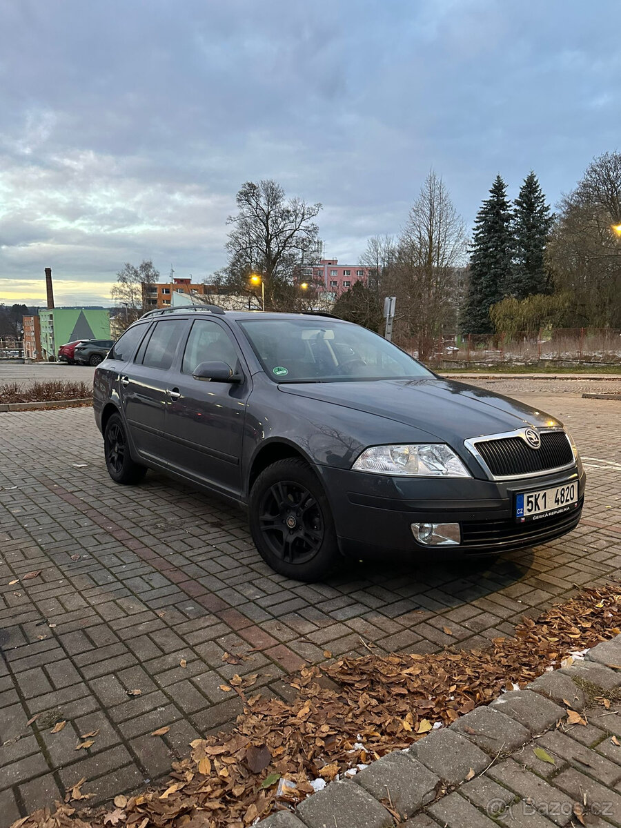 Škoda Octavia 2 1,6 benzin 2007 - 2