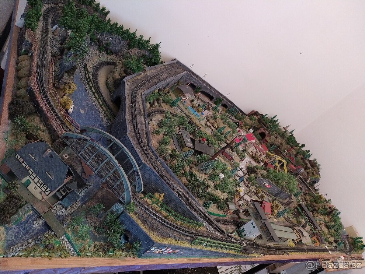 Kolejiště TT - přivezu - 2