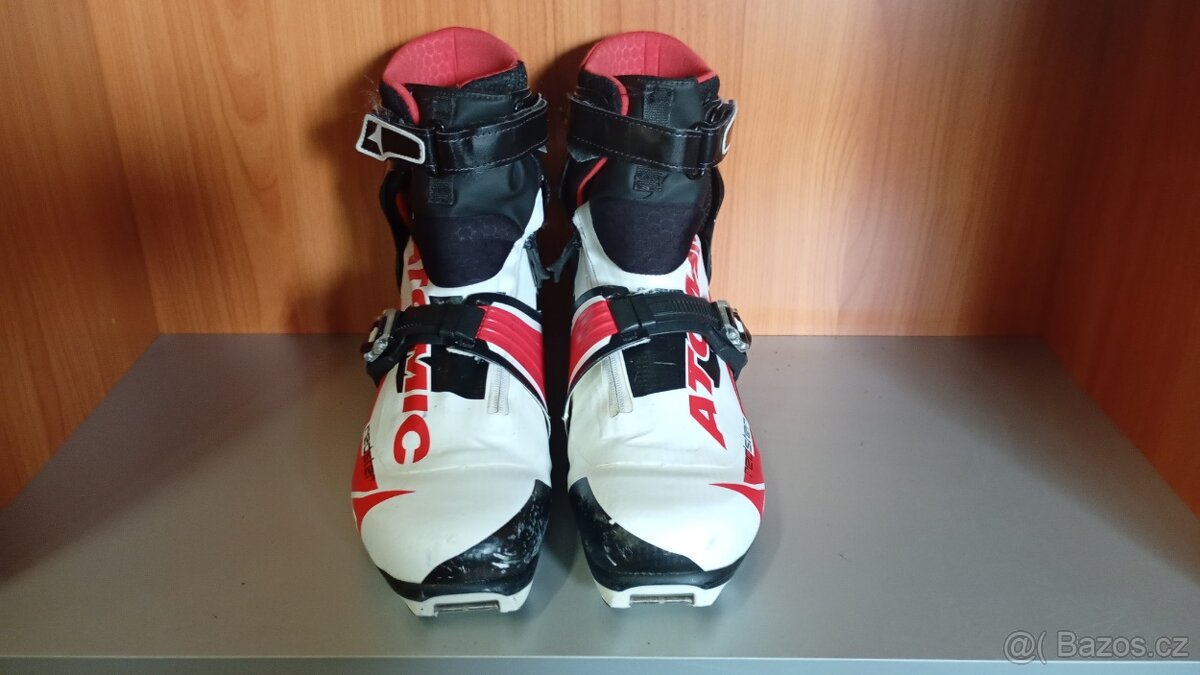 Boty na běžkyATOMICREDSTER naNNN vel. 45,28,2cm - 2