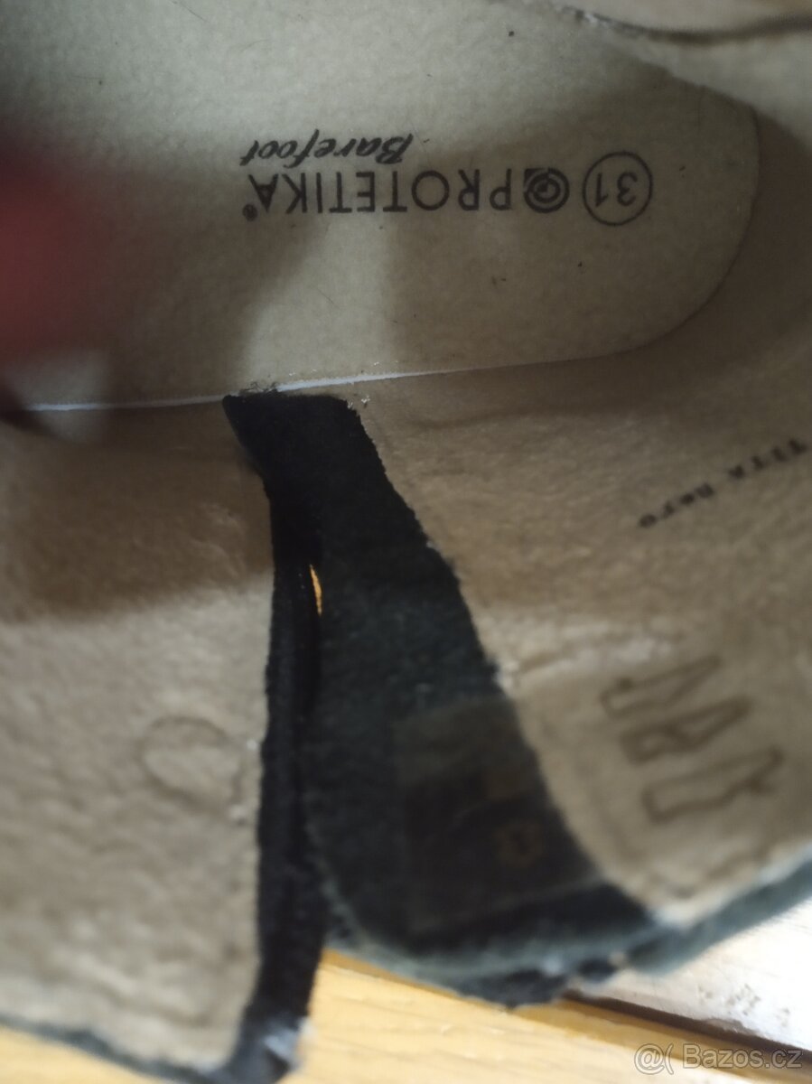Prodáme krásné dívčí boty vel 31 - 2