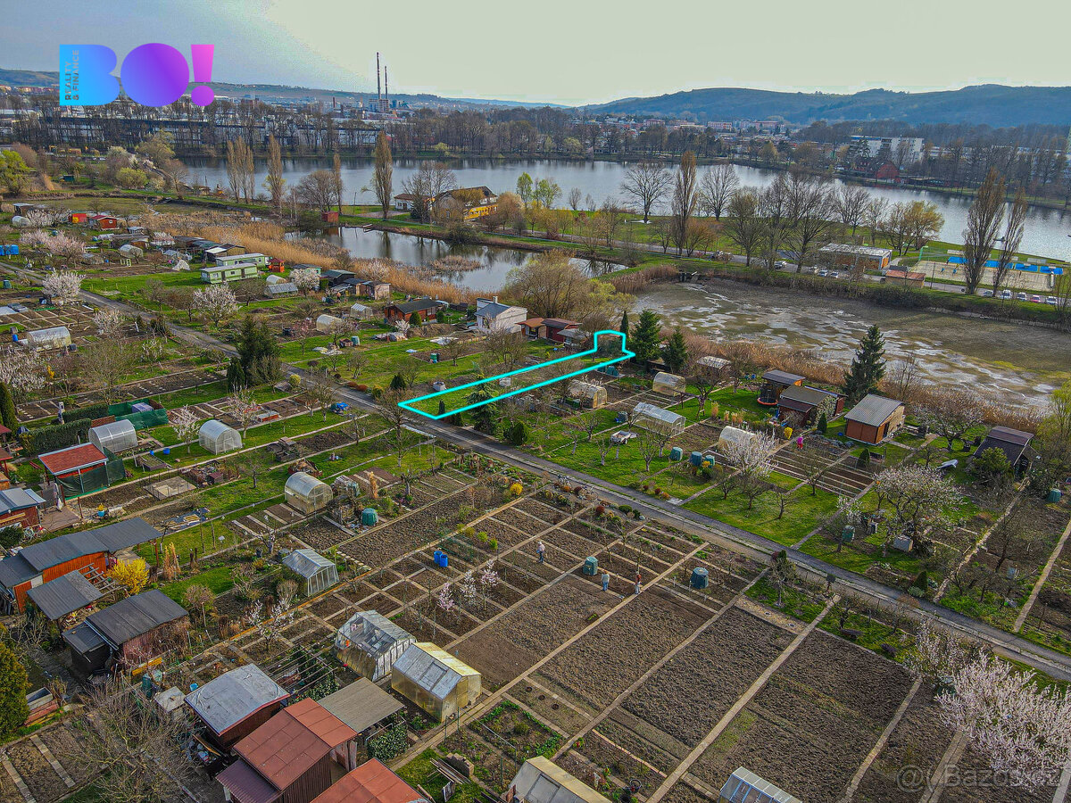 Prodej zahrady 204 m², Otrokovice - 2