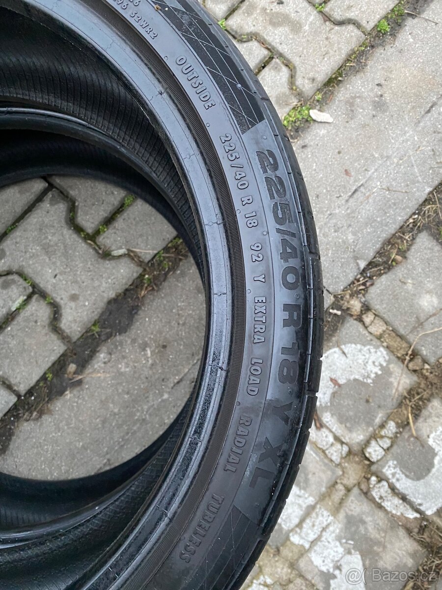 225/40/18 letní - 2