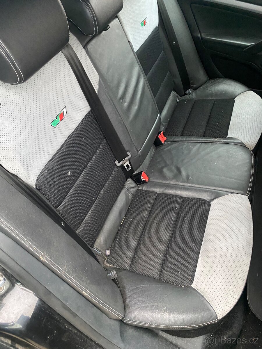 Sedačky Octavia 2 rs - 2