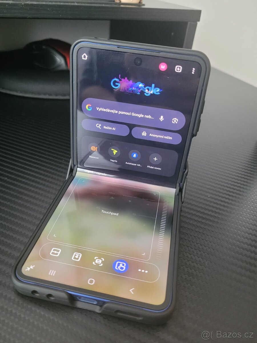 Samsung Z Flip 7 12/256Gb - 2