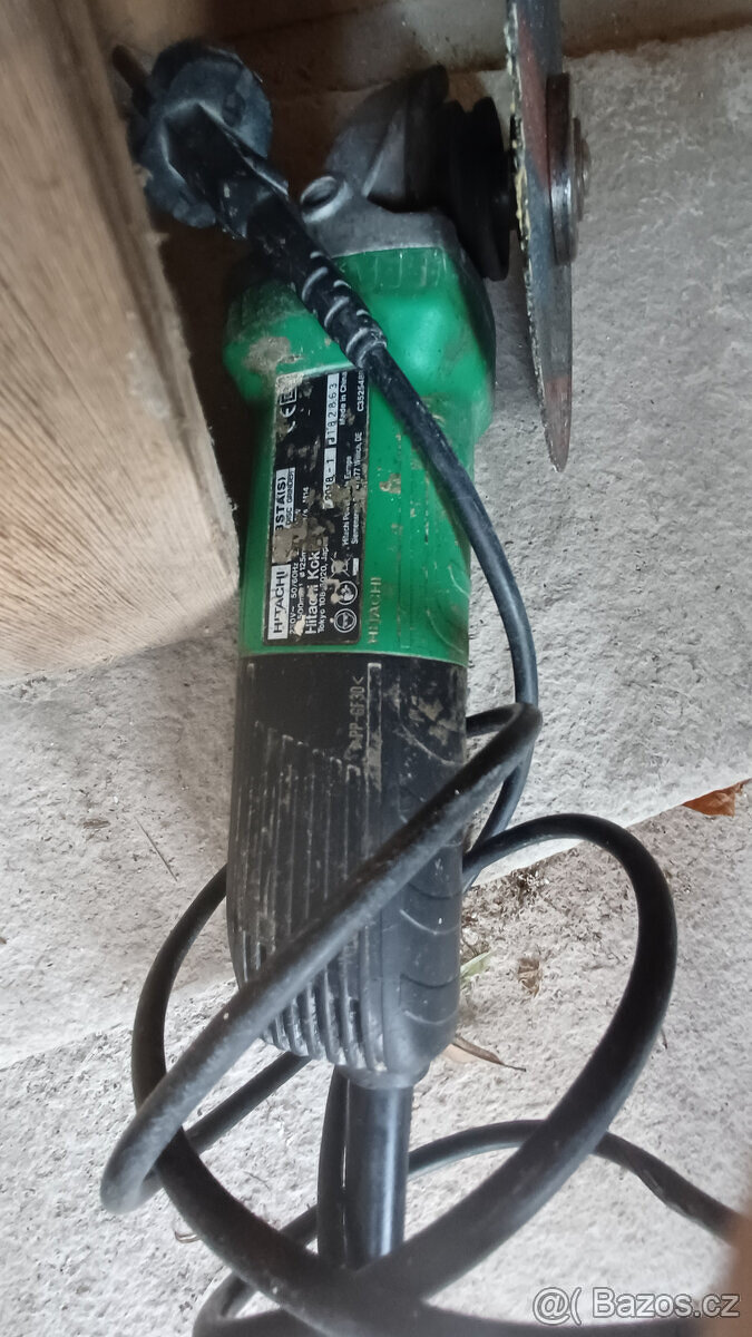 HITACHI , úhlová bruska 125 mm - - 2