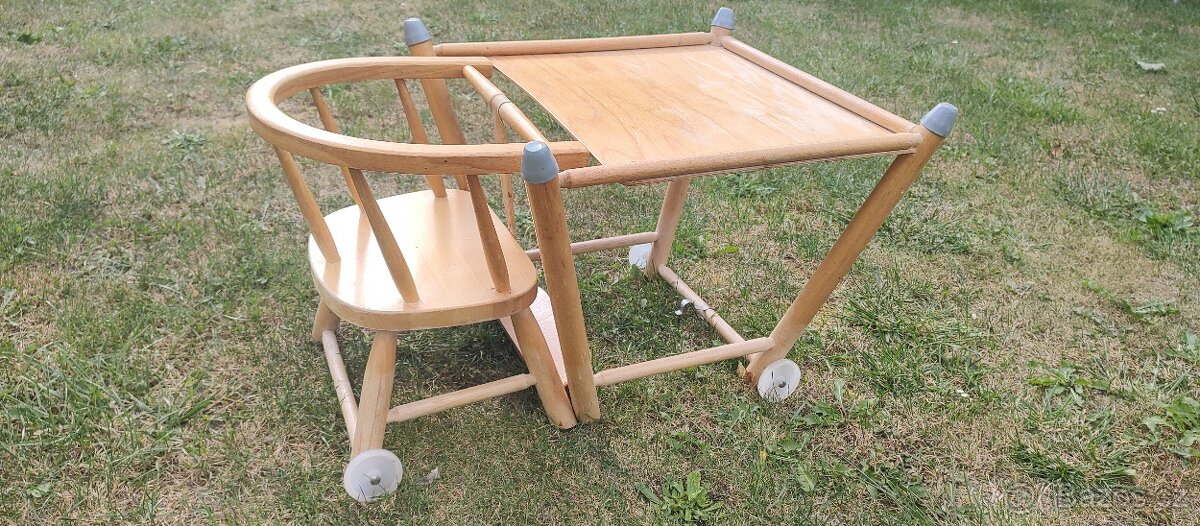 Dětská dřevěná židlička - 2