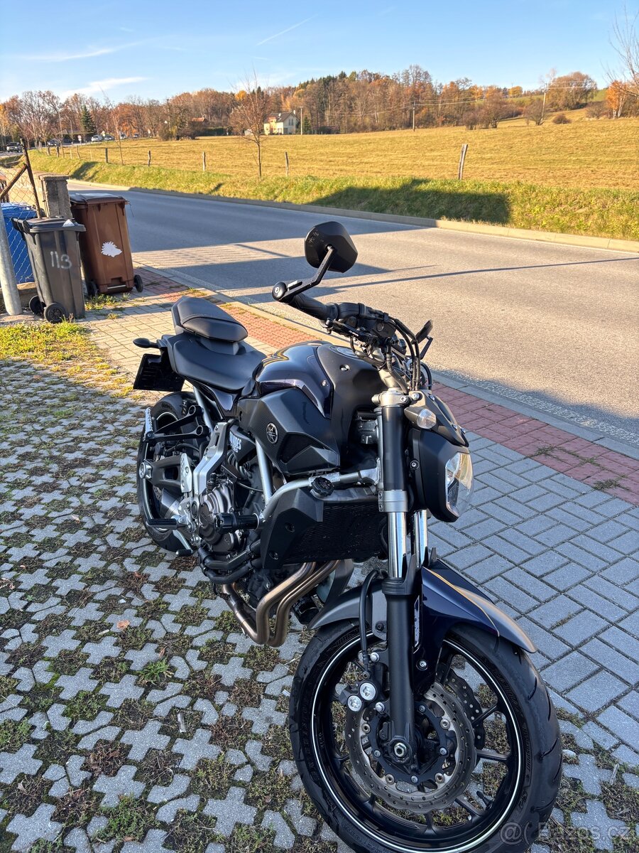 YAMAHA MT07 2015 - 2