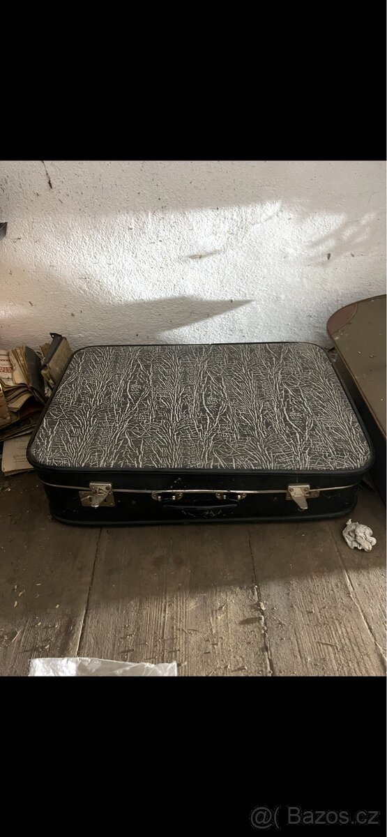 Starožitný kufr “papírák” - 2