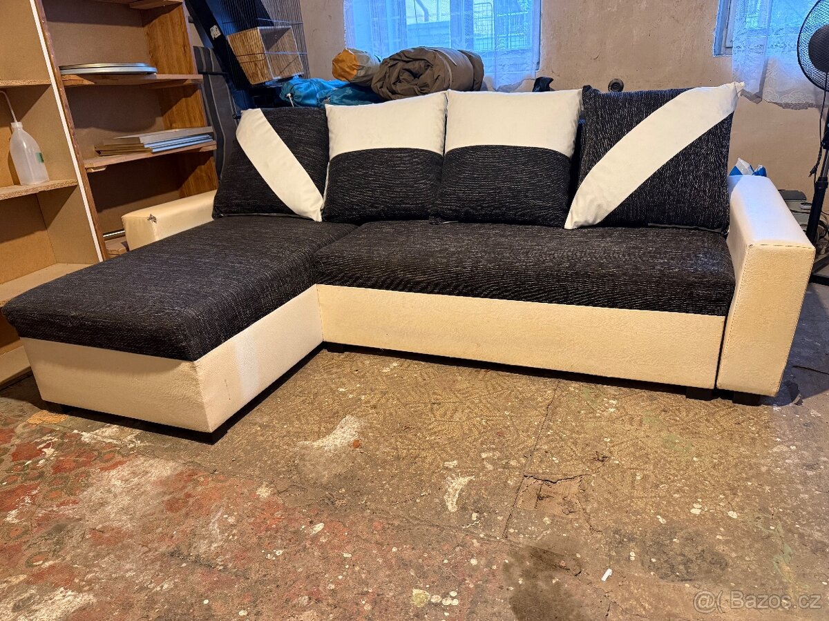 Rozkládací gauč - 2