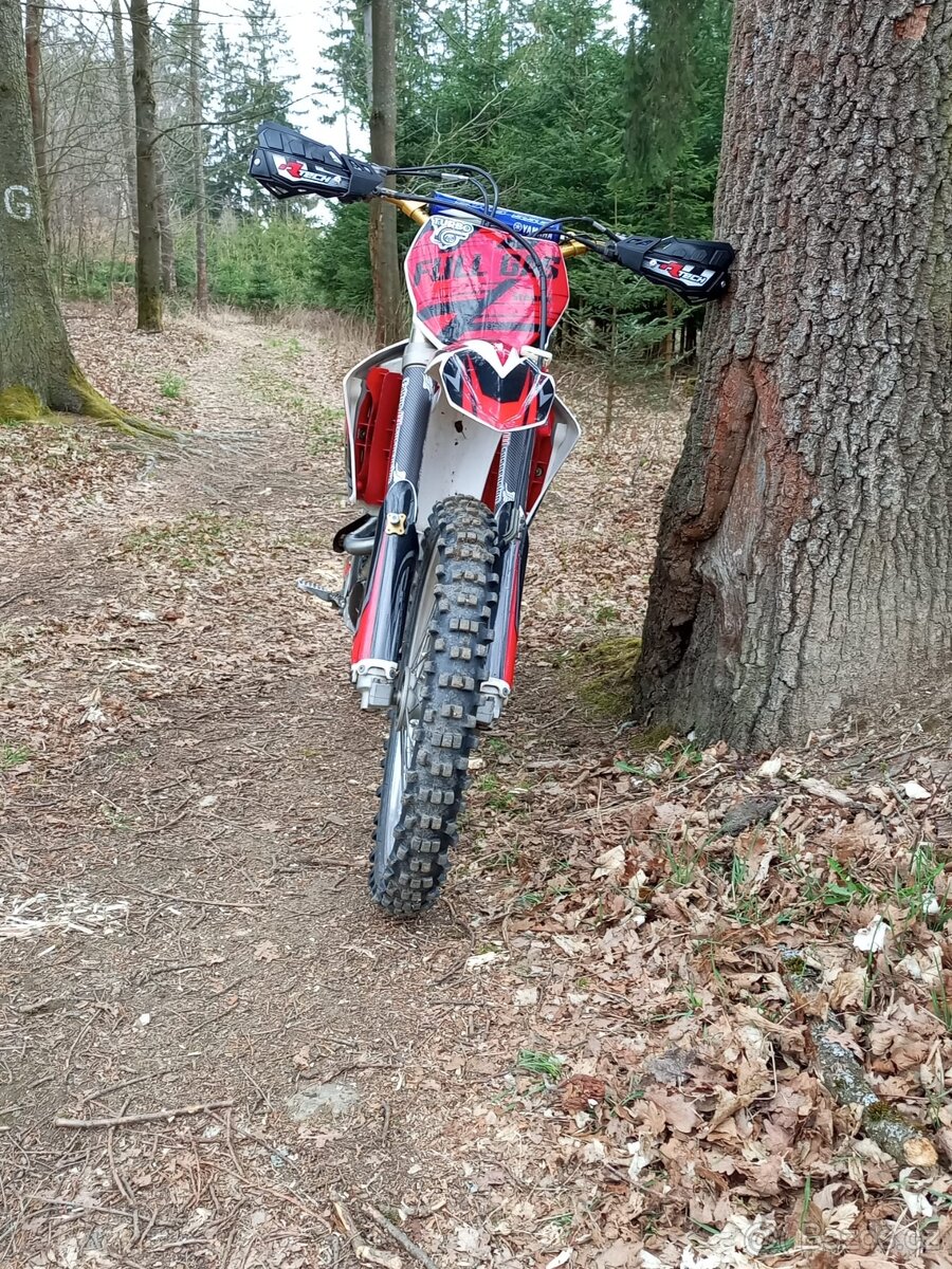 Yamaha yz250f - 2