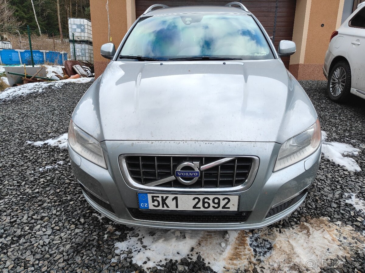 Prodám Volvo V70 D3 2,0D 120kw rok 2012 Ocean Race - 2