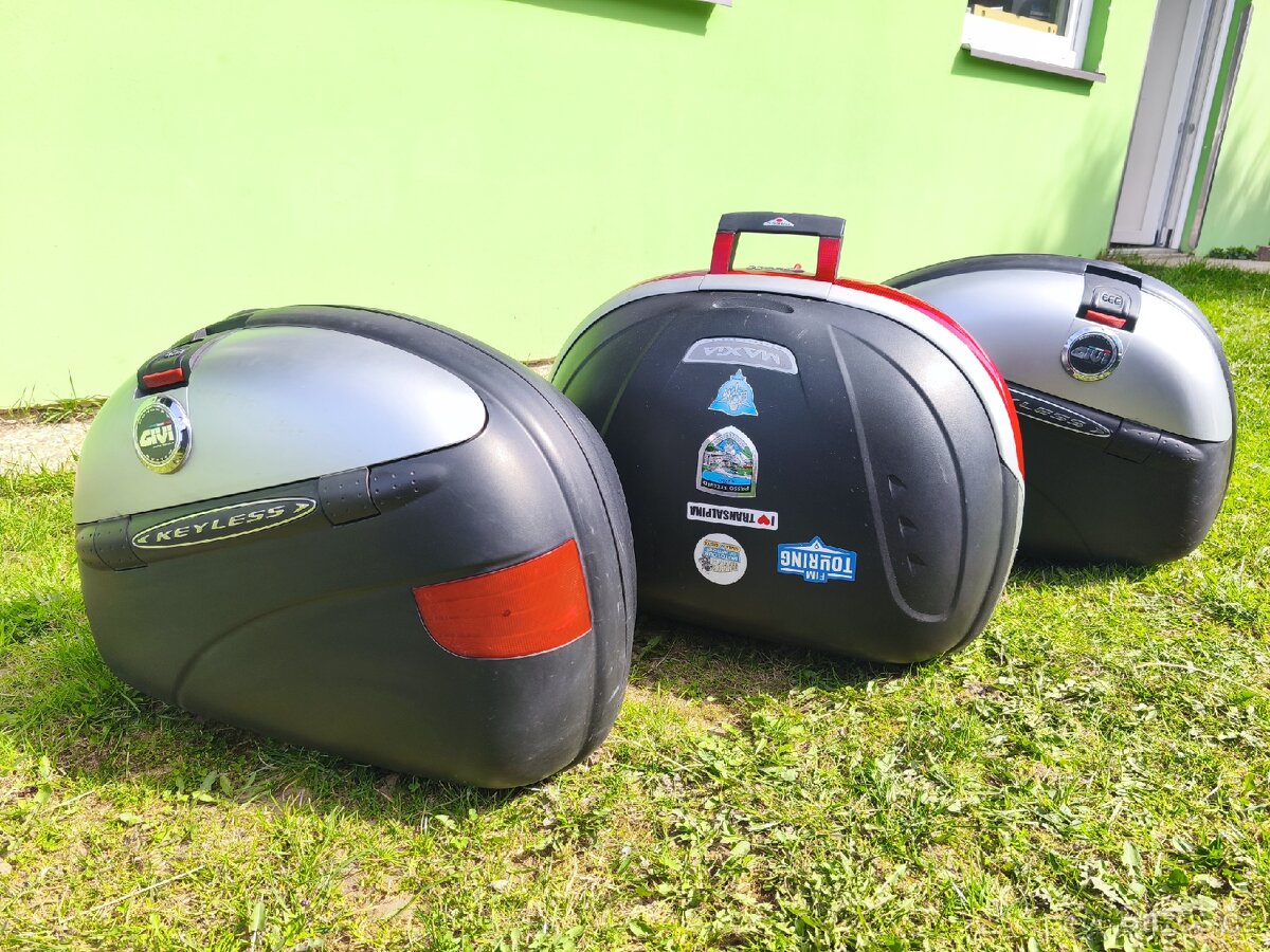 Kufry Givi - 2