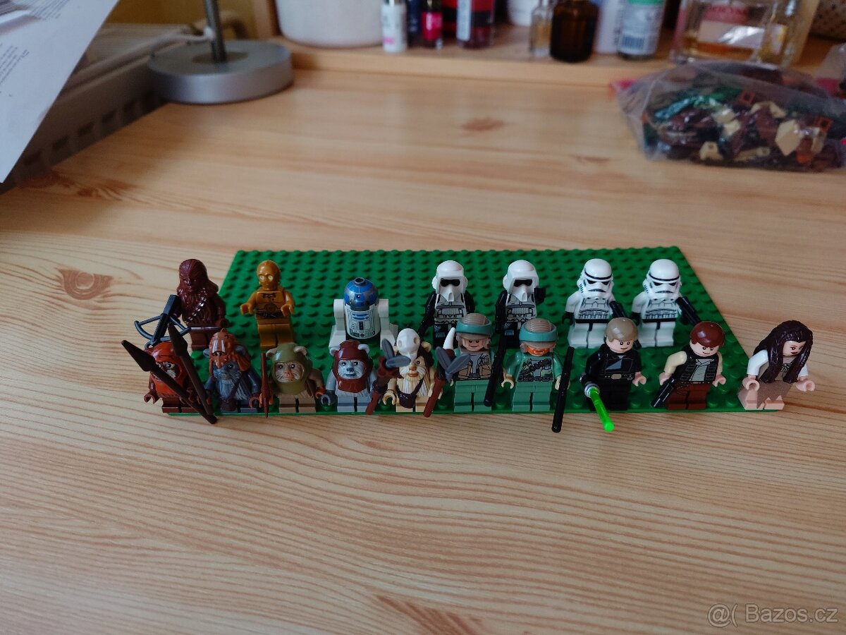 Lego STAR WARS 10236 Ewok Village - 2