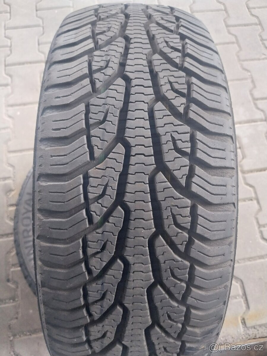 Prodám 2 x pneu Uniroyal 205/55/16 - 2