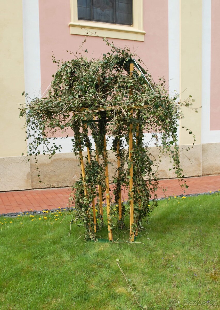 Konstrukce.stojan pnoucich rostlin - 2