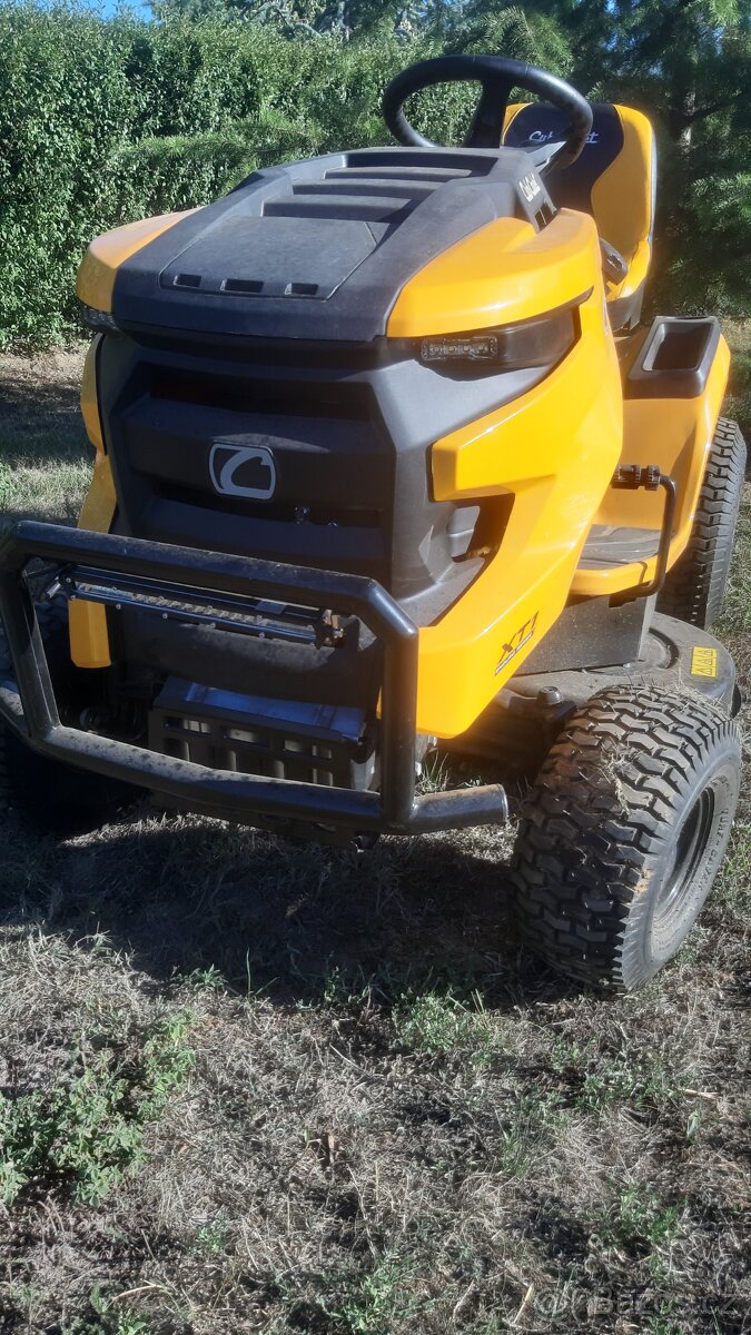 Zahradní traktor - 2
