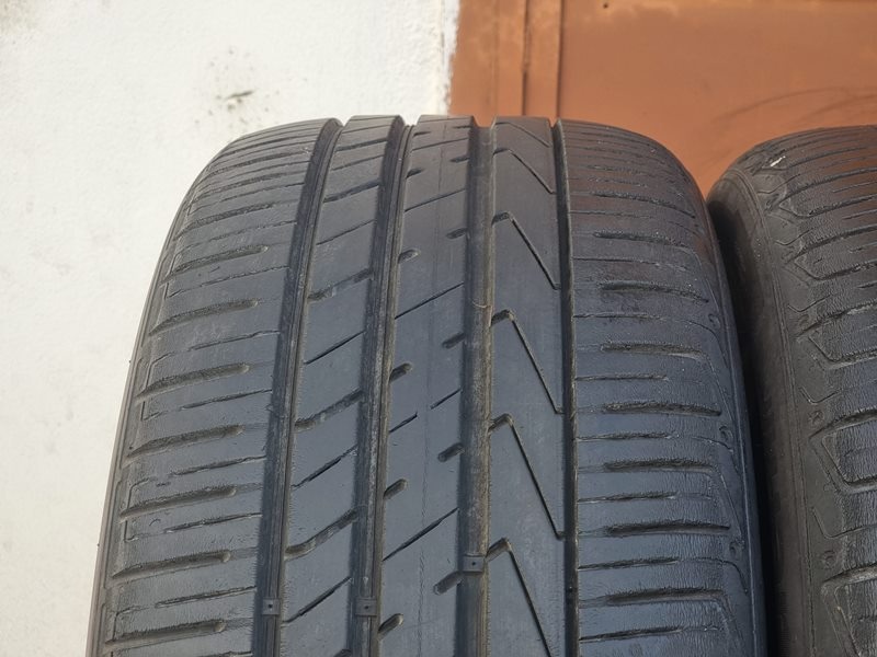 Letní Hankook 235/50/19 - 2