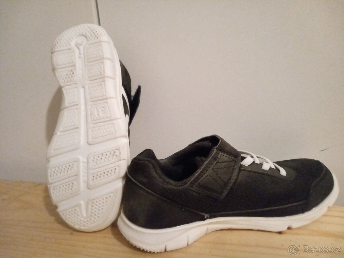 sálové tenisky Decathlon 31 - 2