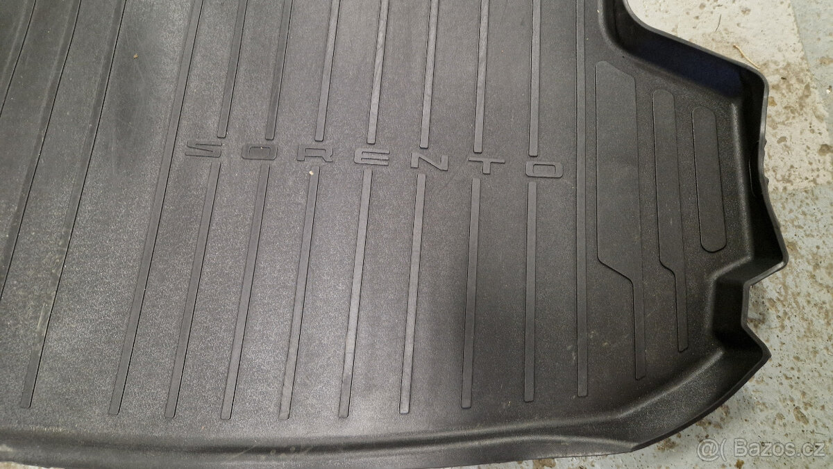 Gumové koberečky Kia Sorento + vana do kufru - 2