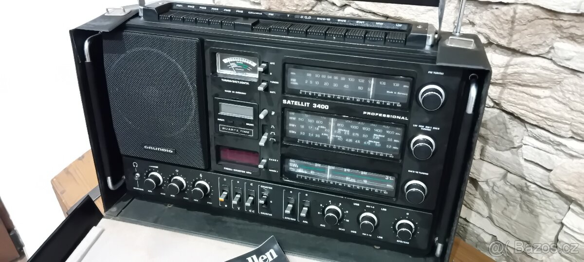 Grundig Satellit 3400 - 2