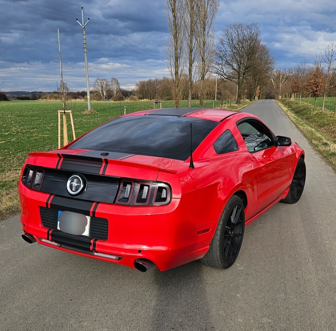 Ford Mustang 3.7 V6 227kw TOP STAV - 2