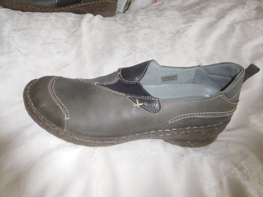 Nabízím dámské pohodlné boty na klínku, - 2