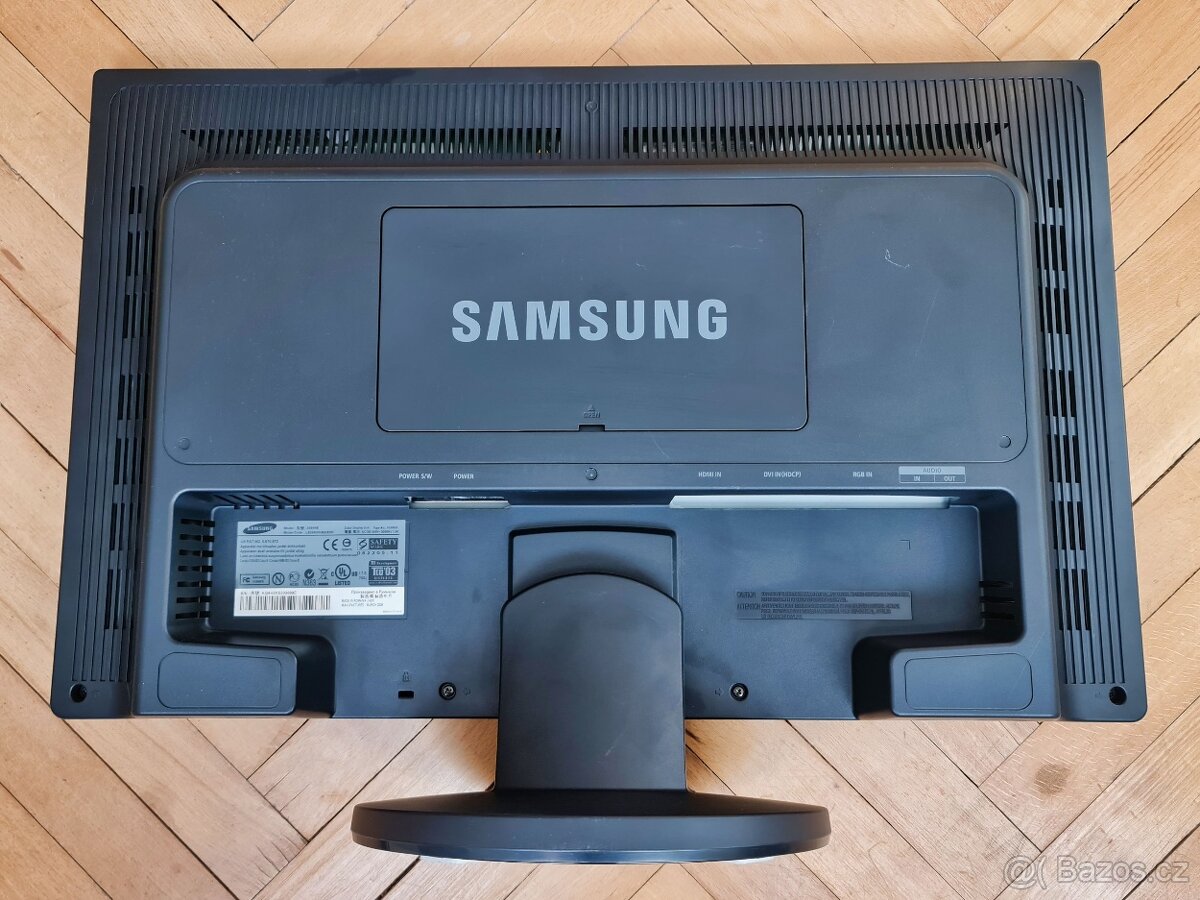 Samsung SyncMaster 2494HS, Full HD, repro - 2