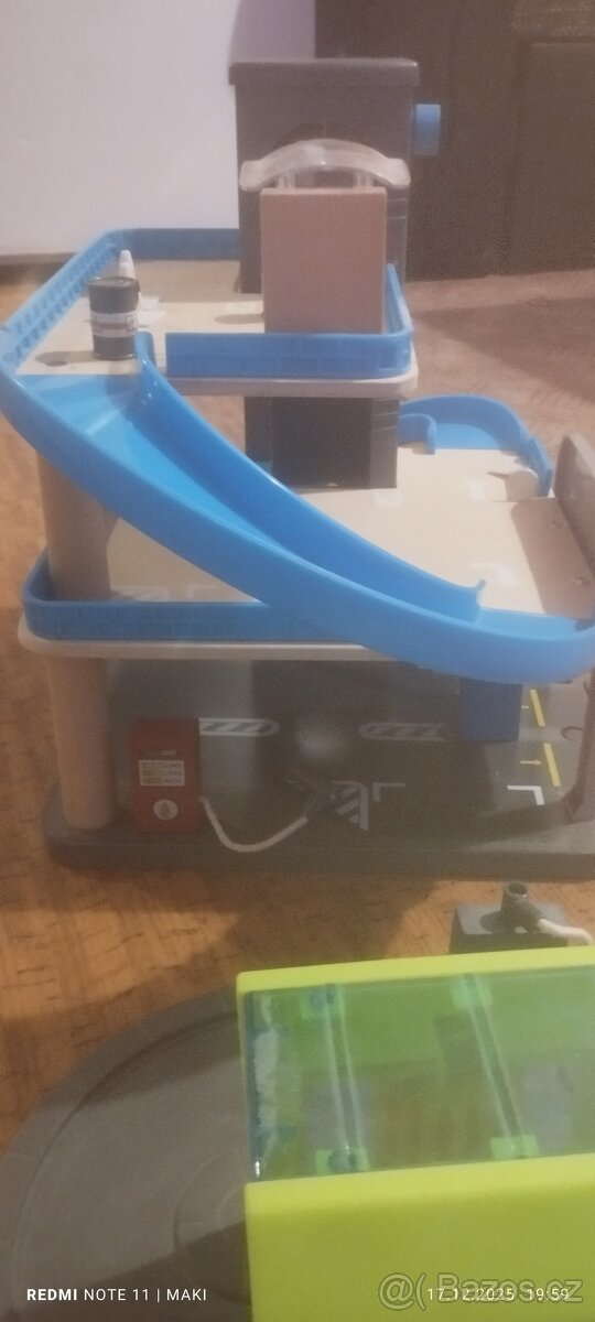 Dřevěná garáž s myčkou - 2