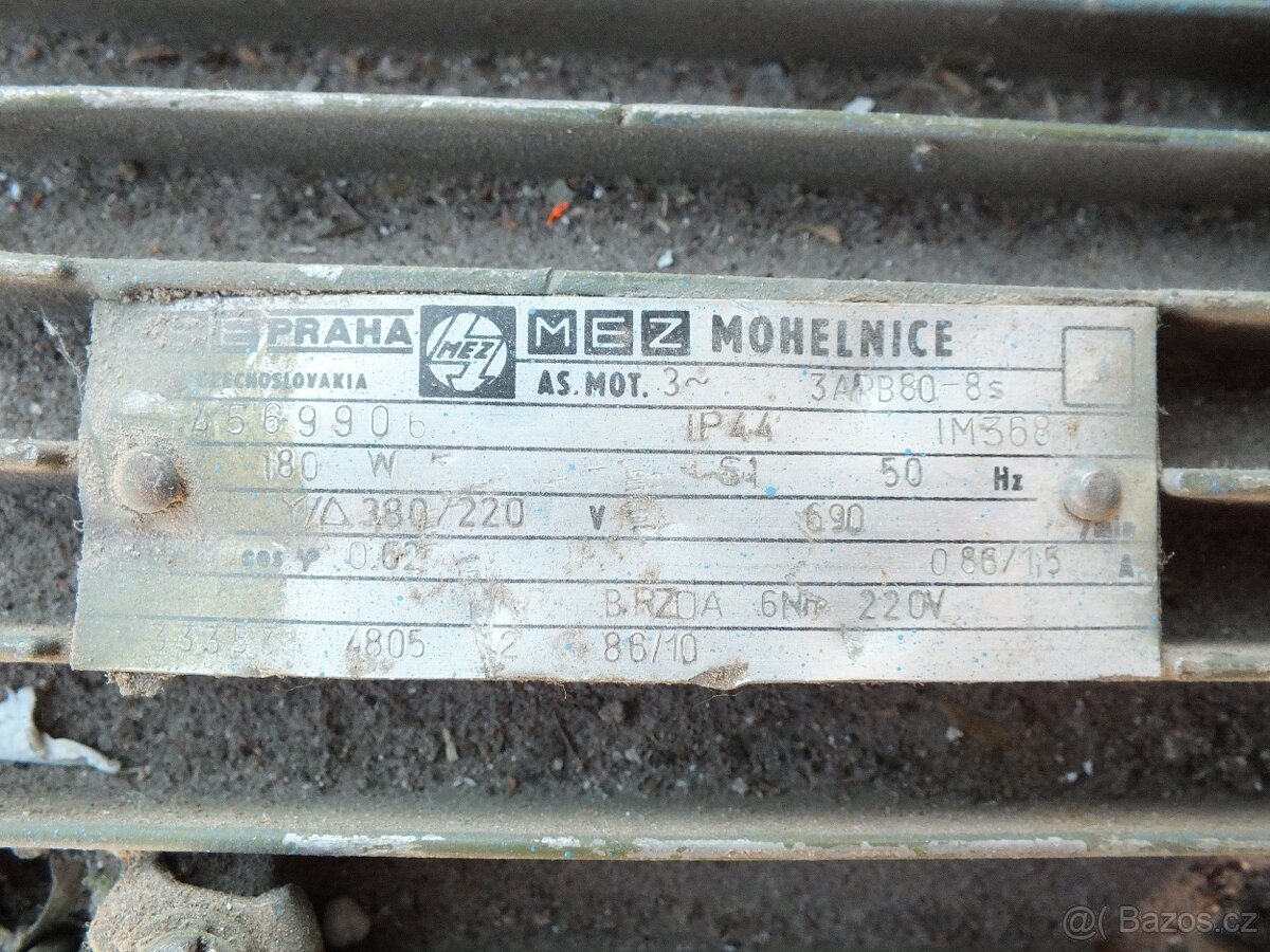 Elektromotor s převodovkou - 2