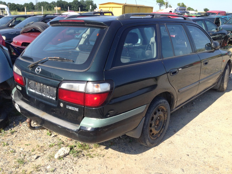 Mazda 626 2,0 DITD 2002 sedan - jen dily - 2