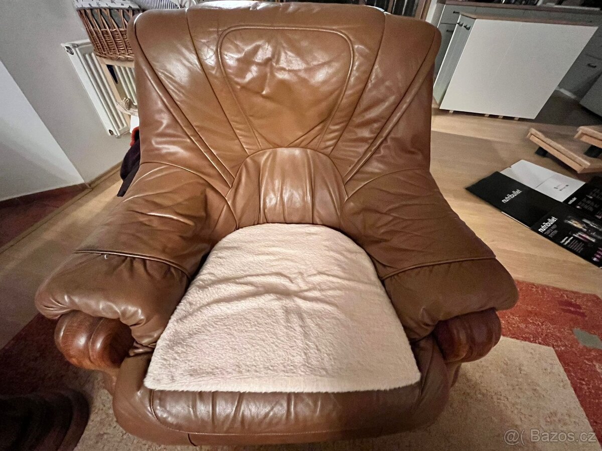 Masivní sedací souprava - 2