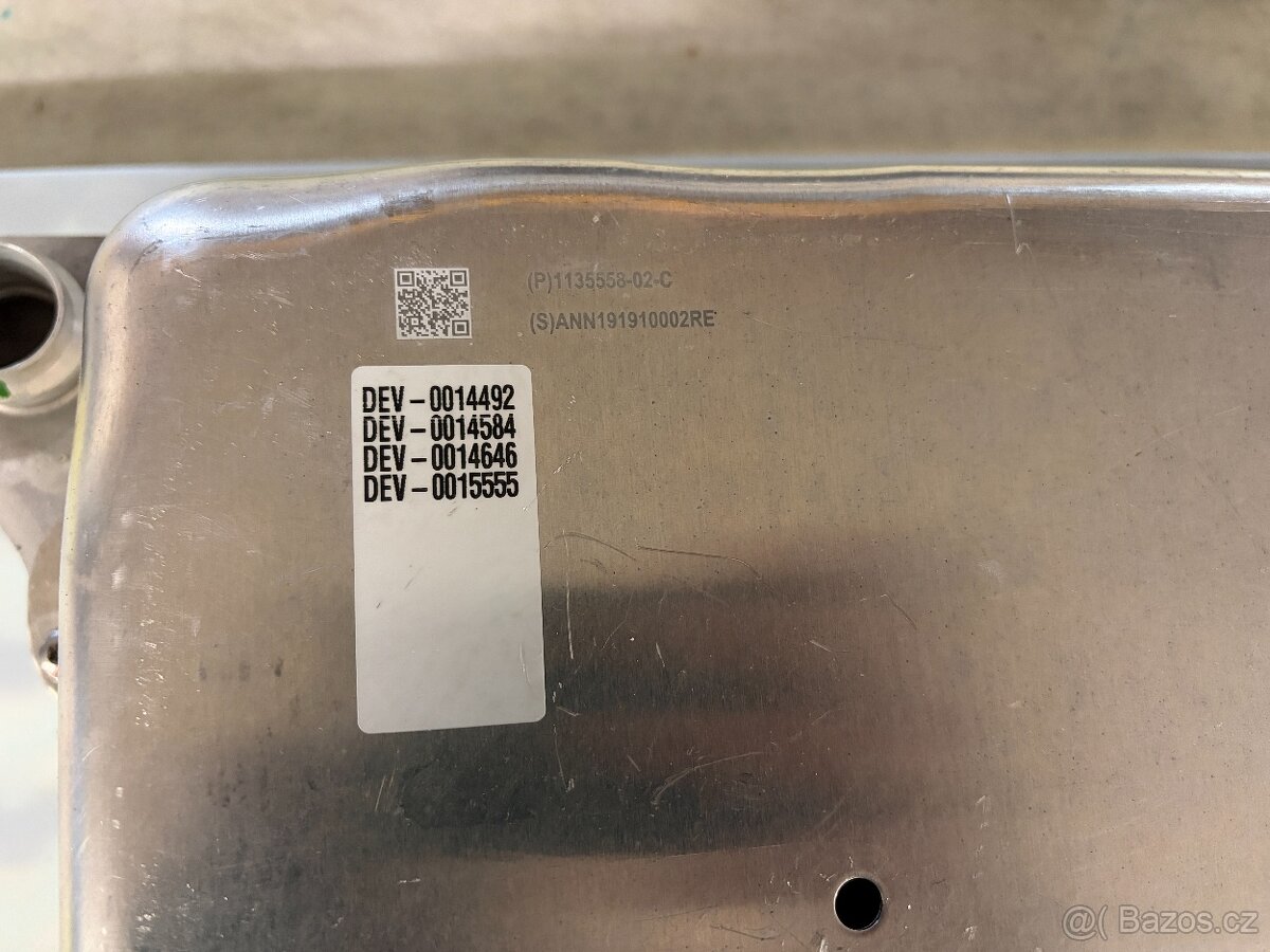 tesla model 3 2019 nabijecka dc-dc - 2