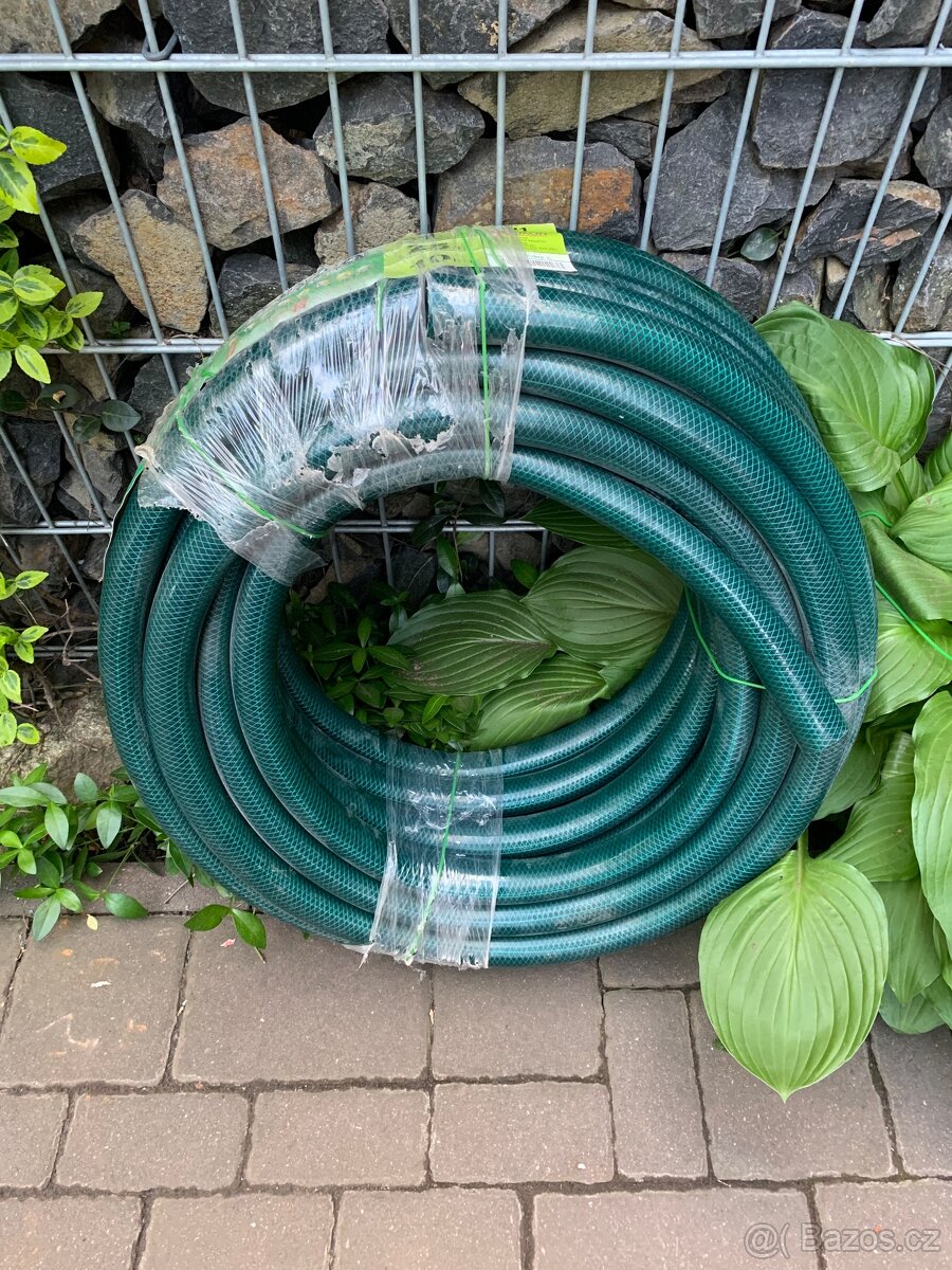 Zahradní hadice 1” 25m, CZ výrobce Valmon - 2