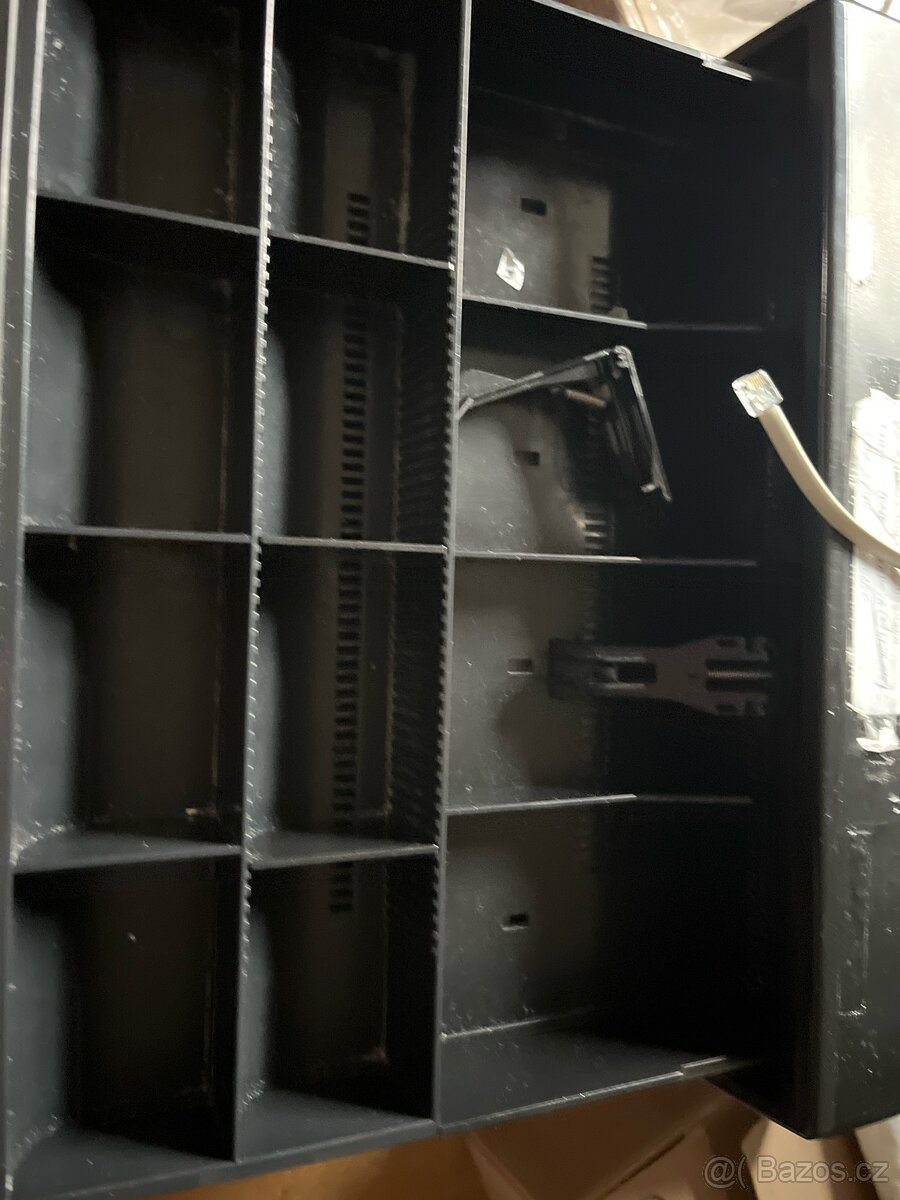 Pokladní zásuvka - 2