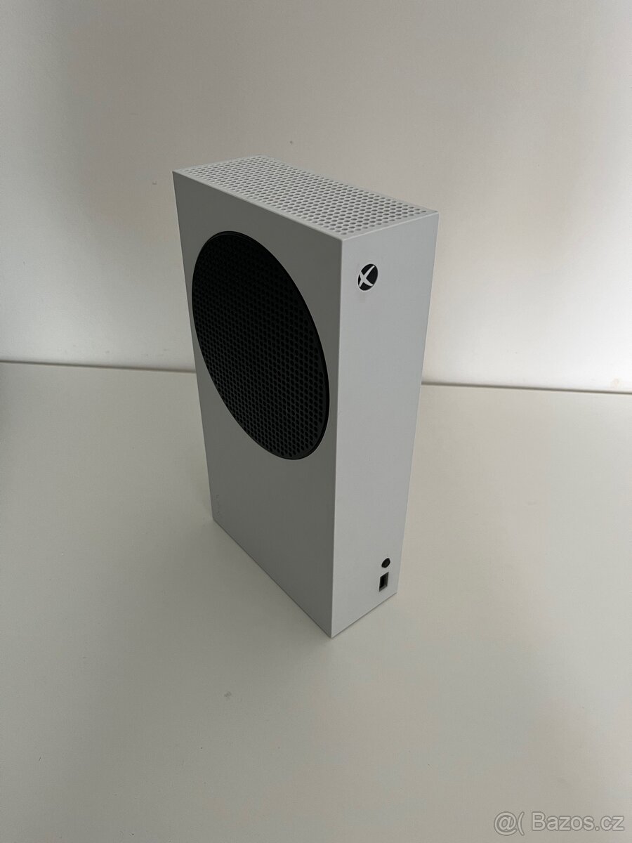 Xbox series s 512 Gb bez mechaniky - 2
