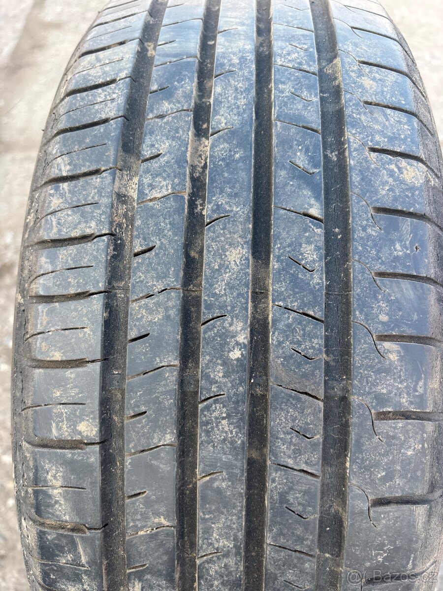 Pneu letni 205/55r16 - 2