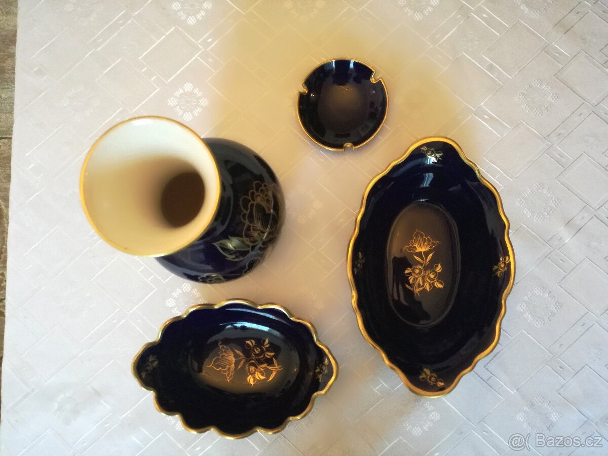 STAROŽITNÁ PORCELÁNOVÁ SOUPRAVA - 2