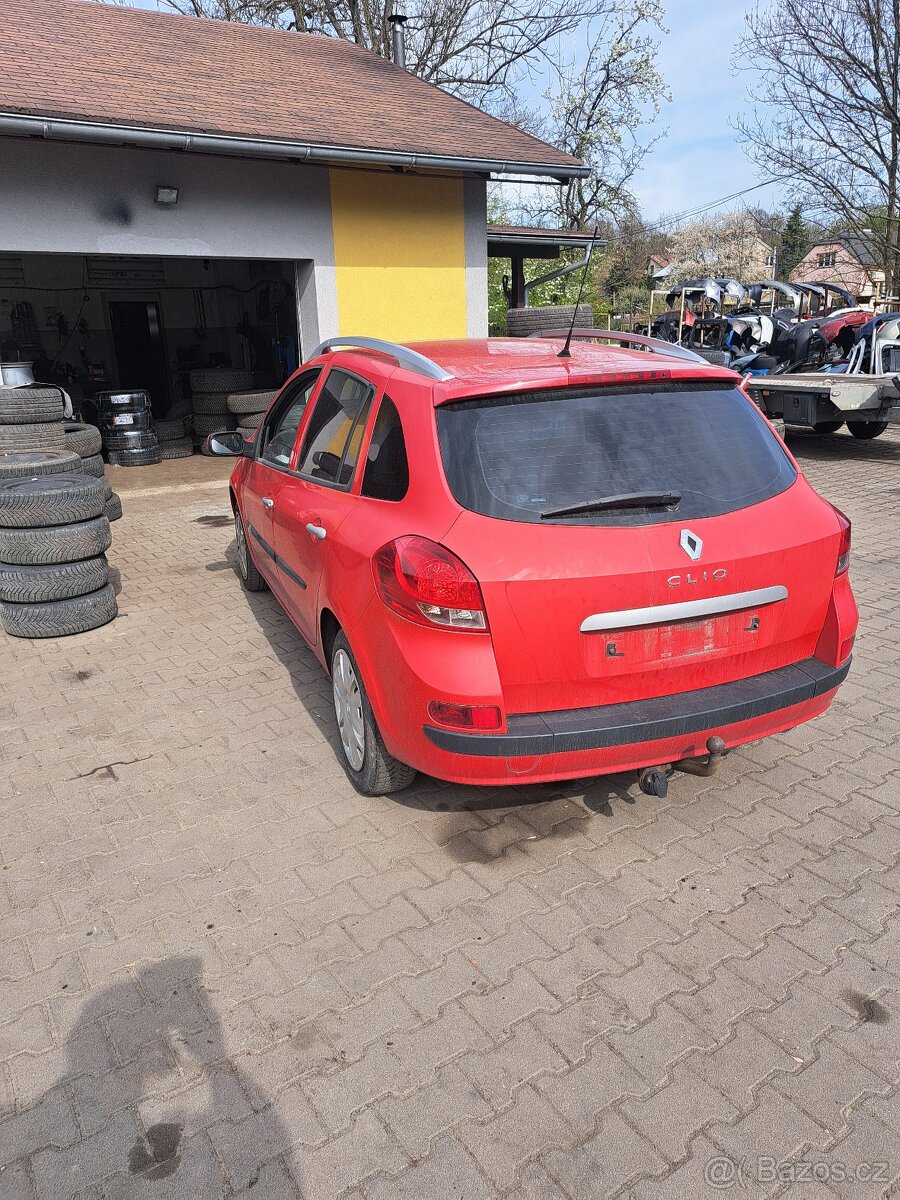 Renault Clio 3 - 2