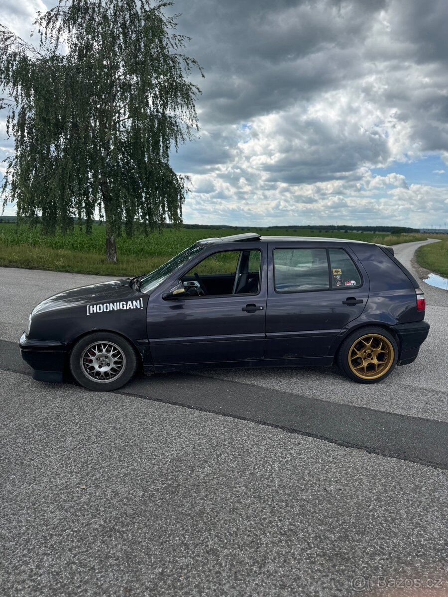 Golf III 1.8 66kw - 2