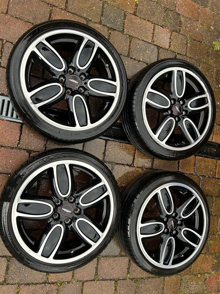 Mini cooper JCW kola r18 - 2