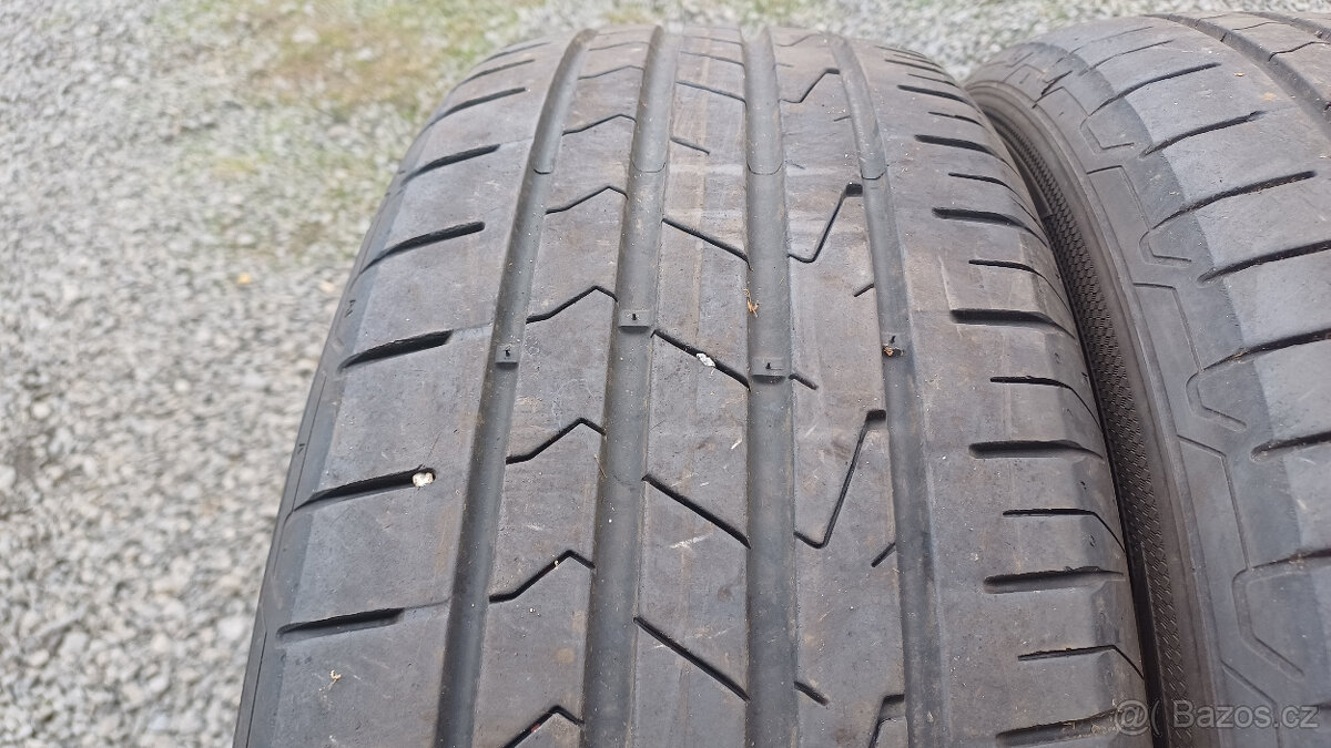 Letní pneu Hankook 215/65/17 99V - 2