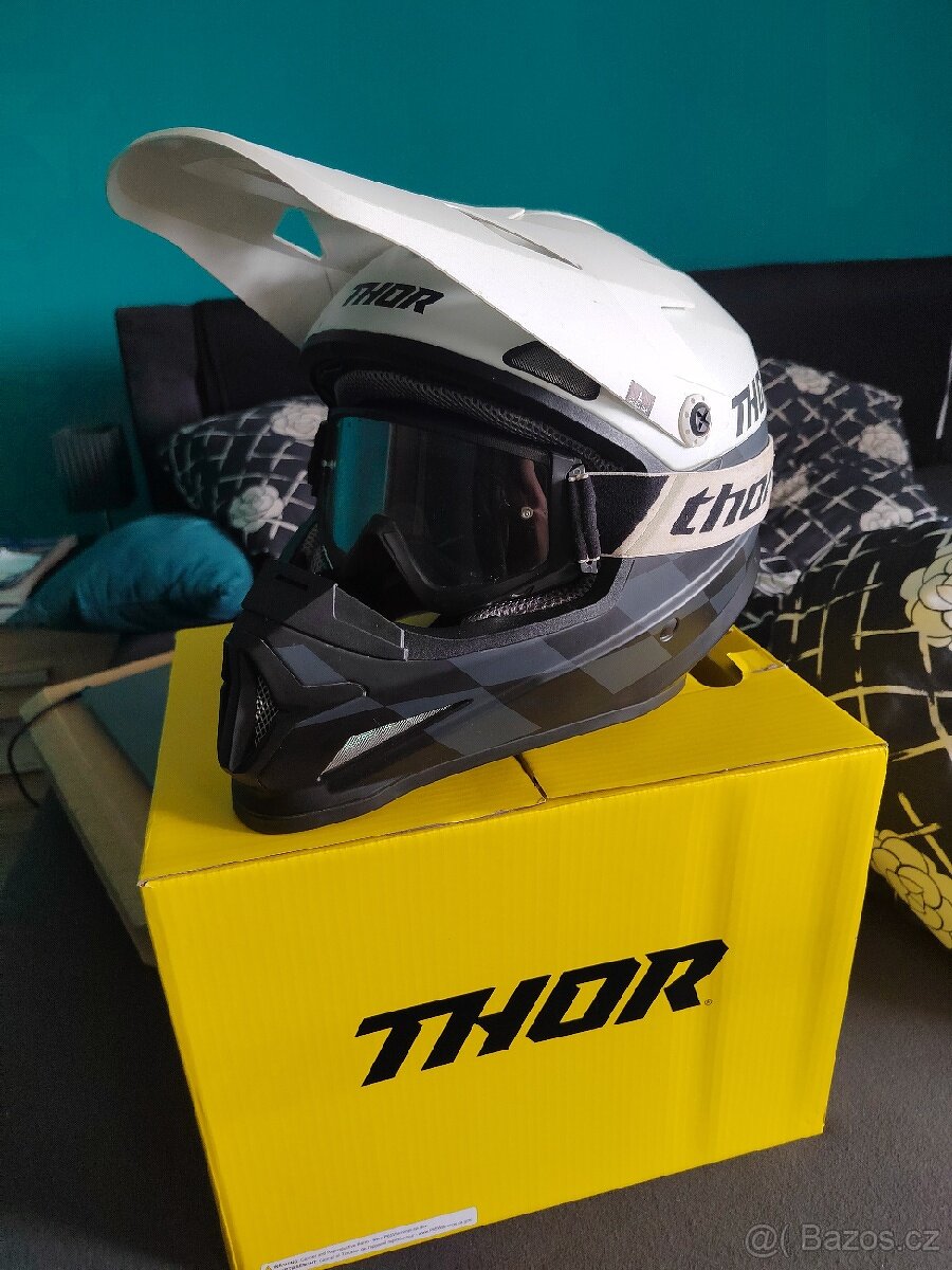 Prodám přilbu thor - 2