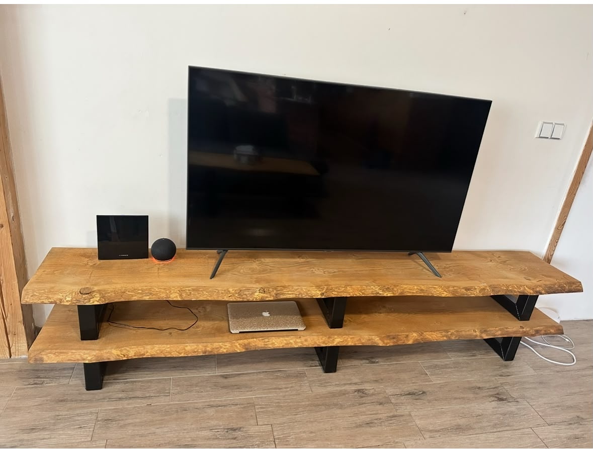 Tv stolek - 2
