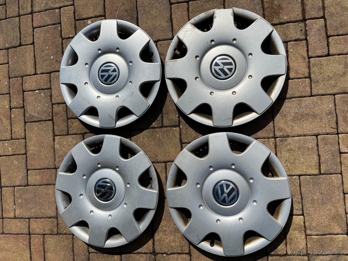 Vw poklice 15" 1C0601147C - 2