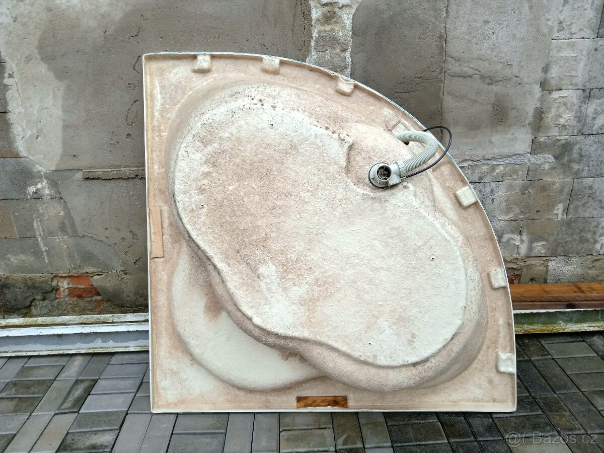 Rohová Vana 140 x 140 - 2