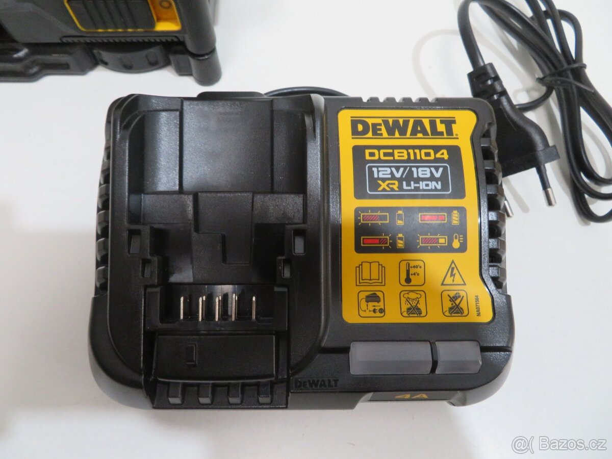 AKU křížový laser 3x360° DeWALT DCE089D1G - 2