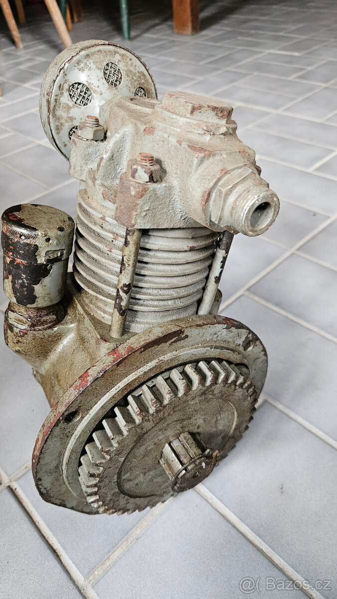 Zetor 25 kompresor - 2