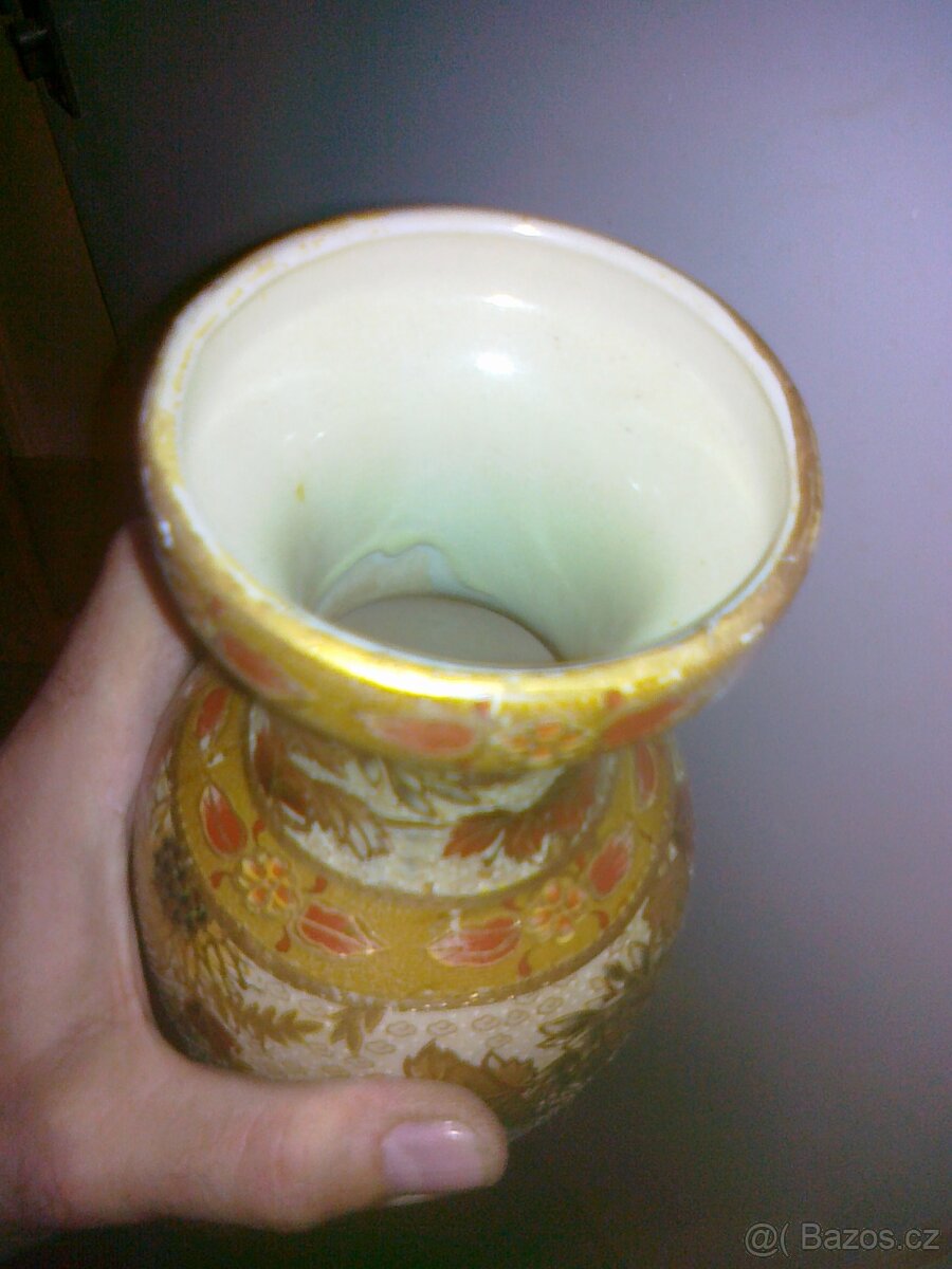 starší čínská váza - 2