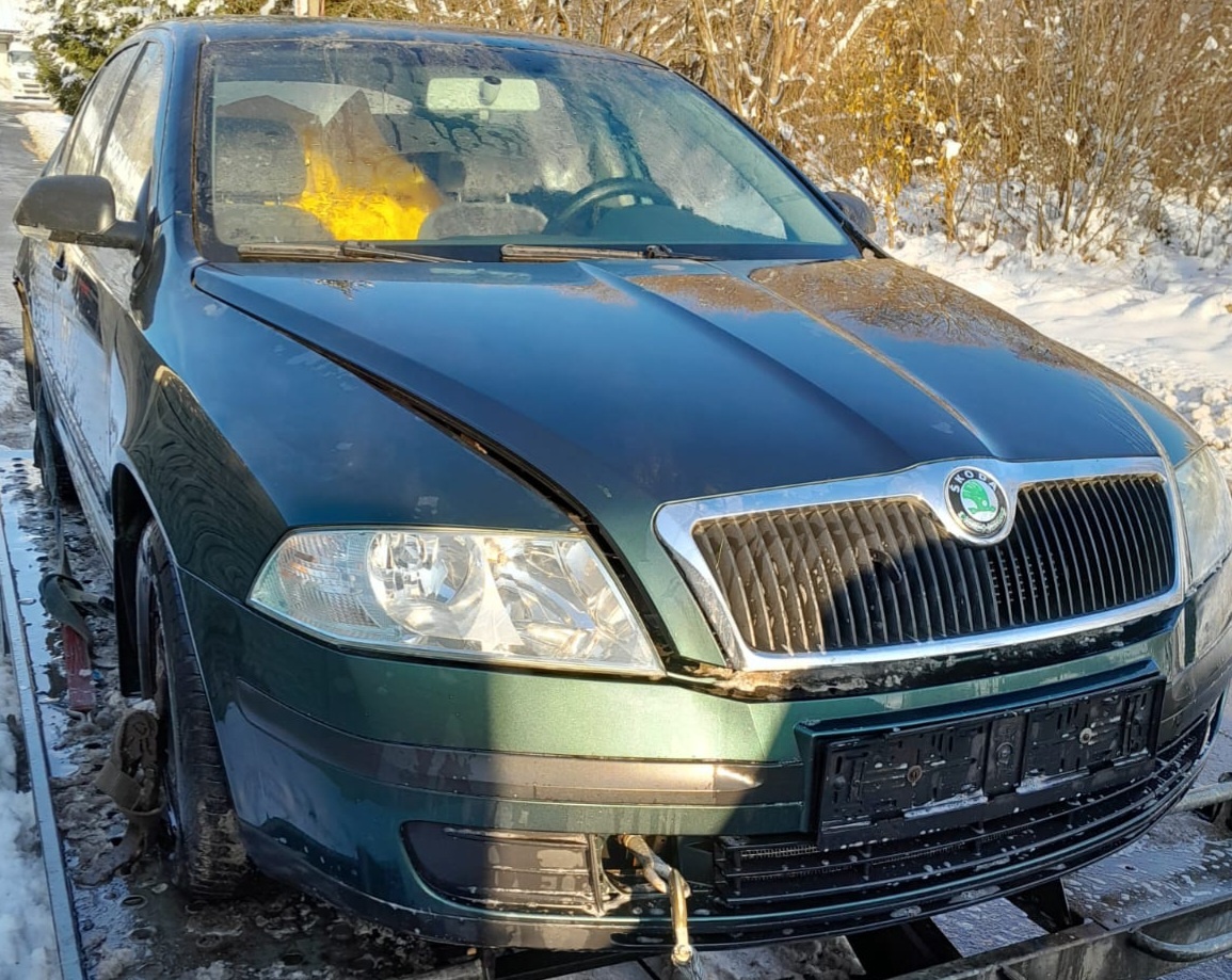 nd z škoda octavia 2 1.6mpi zelená 9559 9572 - 2