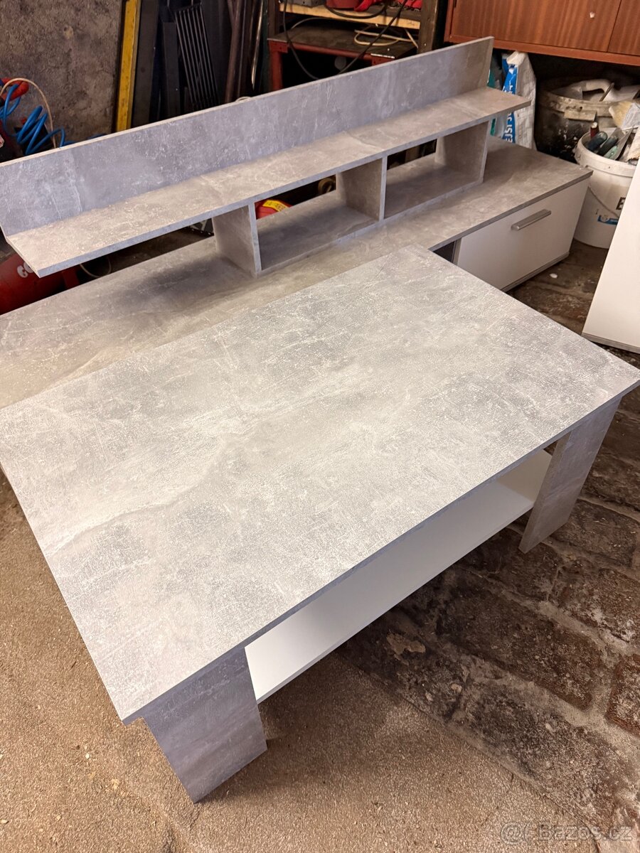 Prodej obývací stěny s poličkou a konferenčním stolkem - 2